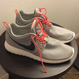 Nike Roshe Run Dyn Fw Qs Men’s Shoes Size 9.5